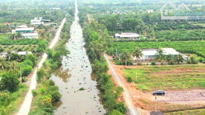 Siêu phẩm, Chỉ 759tr sở hữu 1164m2 đất vườn View Kênh - 7