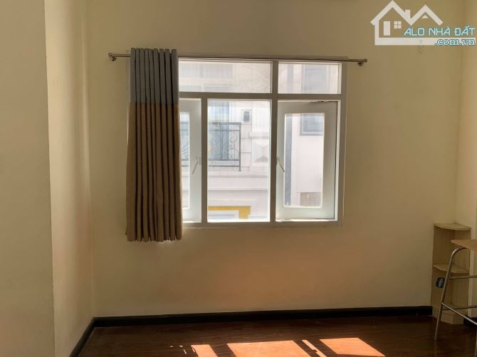SÁT MẶT TIỀN, BÁN NHÀ BÌNH THẠNH - HẺM 5m NGUYỄN XÍ,GẦN VINCOM PLAZA 5 TẦNG,8PN 30tr/th - 7