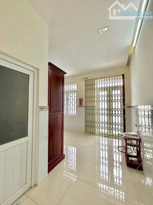 CG. BÁN CĂN NHÀ ĐẸP 1 TRỆT 2 LẦU- 173m2 SÀN ĐƯỜNG B4 KDC HƯNG PHÚ 1- (4 TỶ) - 7