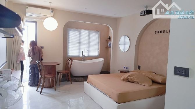 BÁN CCMN THỔ QUAN - ĐỐNG ĐA - DIỆN TÍCH 115M - 7 TẦNG - 17 PHÒNG STUDIO KHÉP KÍN - 7