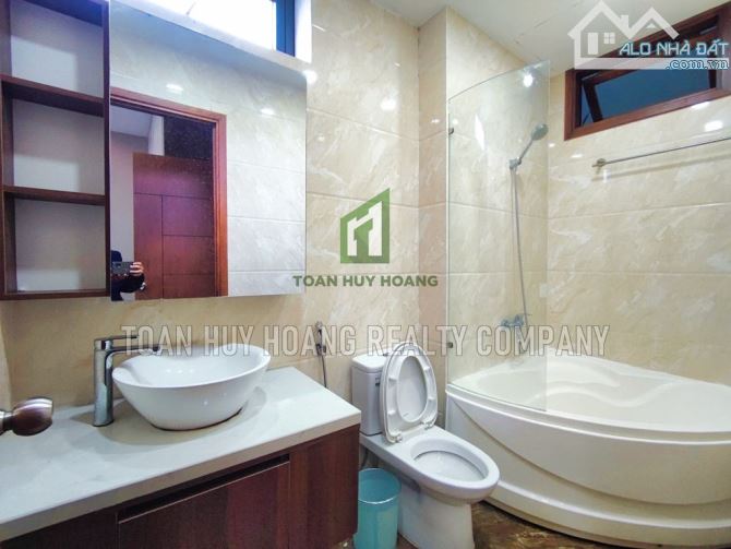 Nhà 4 tầng, 5 phòng ngủ, khu Nam Việt Á - B467 - 7