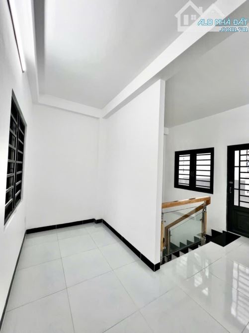 SÁT KHU TÊN LỬA -5 TẦNG -TỈNH LỘ 10- TÂN TẠO BÌNH TÂN-DT: 4.4*12M- 7 TỶ 2 - 7