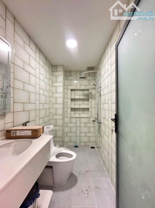 BÁN NHÀ MỚI XÂY ĐẸP HẺM Ô TÔ NGUYỄN THÔNG - 7