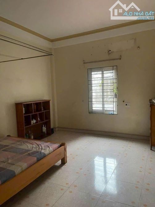 11 TRIỆU 🏡 CHO THUÊ NHÀ NGUYÊN CĂN TẠI 268 PHỐ NGỌC THỤY 🚗 Ô TÔ ĐỖ CỬA 65M2 – 4 TẦNG - 7