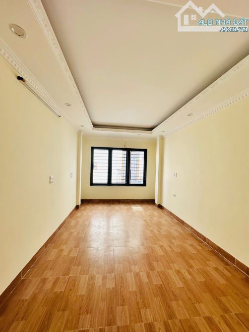 NHÀ 5 TẦNG HẠ YÊN QUYẾT – CẦU GIẤY – NGÕ 3 GÁC TRÁNH – GẦN PHỐ – 8.3 TỶ (TL) - 8