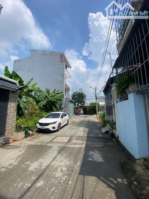 BÁN NHÀ ĐẸP 4 TẦNG, 63M², HẺM XE HƠI, PHÚ HỮU, THỦ ĐỨC, GIÁ CHỈ 7.5 TỶ - 8