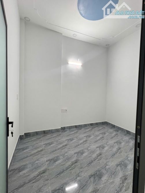 BÁN NHÀ CẤP 4 TRẦN THỊ HÈ HIỆP THÀNH QUẬN 12 GIÁ 3.9 TỶ. - 8