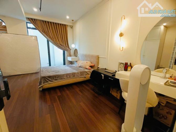 GIẢM 1.5 TỶ - NHÀ ĐẸP SÁT MẶT TIỀN PHAN HUY ÍCH - HẺM XE TẢI THÔNG - 4.6X18M - CHỈ 9 TỶ + - 8