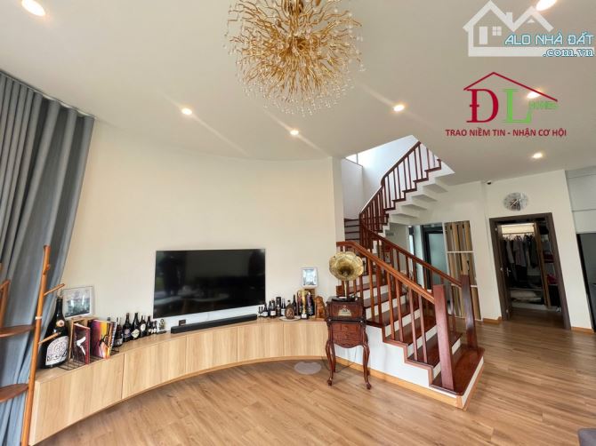 Bán biệt thự Đà Lạt, căn góc Yết Kiêu, diện tích 239m2, 3 tầng, 3 PN, giá 18 tỷ #48009 - 8