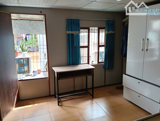 Cho thuê căn hộ phố Đại An, Hà Đông. 70m2, 2 ngủ. đủ đồ cơ bản. 10tr. - 8