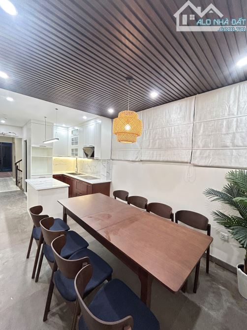 Bán siêu phẩm nhà Hoa Bằng, Cầu Giấy 62m2 7 tầng thang máy. ô tô tránh, sổ đẹp. 26,3 tỷ - 8