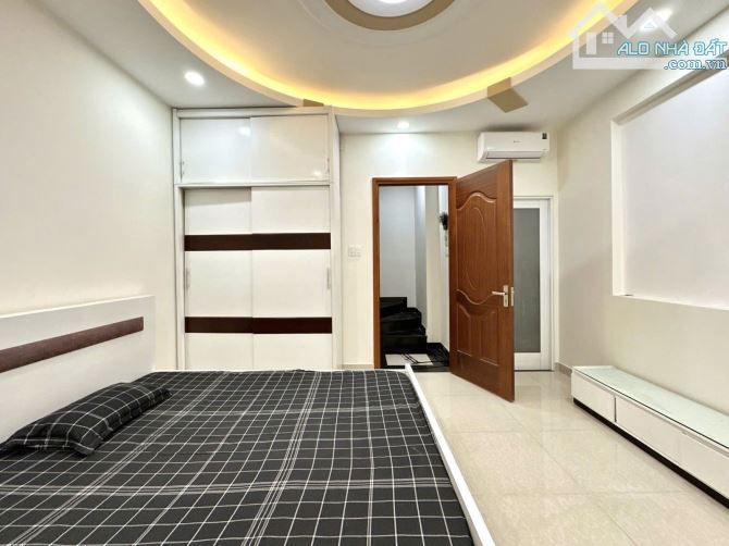 NHÀ 5 TẦNG- 4.1x 7.5M- Ko LỘ GIỚI- HXH- ĐOÀN THỊ ĐIỂM P1 PN- 7,7 TỶ - 9