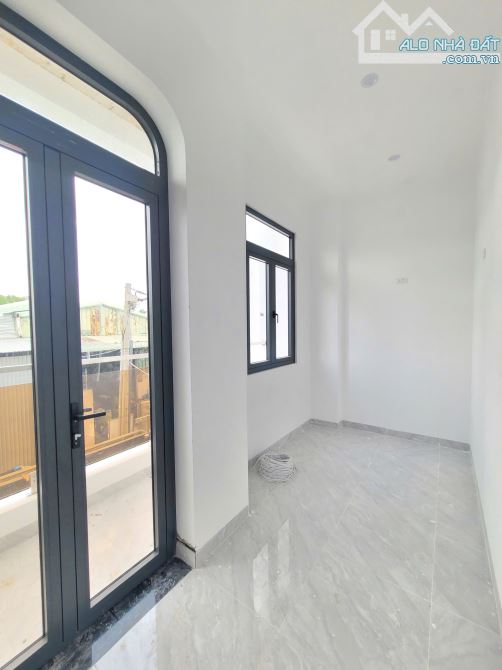 nhà 1 trệt 1 lầu 100m2 3ty7 TL full nội thất, cách đường Phạm Văn Diêu 100m p.Tân Hạnh - 9
