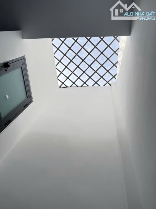 BÁN NHÀ CẤP 4 TRẦN THỊ HÈ HIỆP THÀNH QUẬN 12 GIÁ 3.9 TỶ. - 9