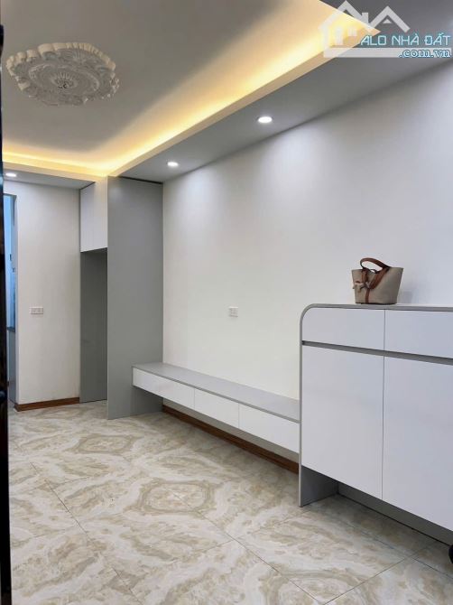 Bán nhà trong ngõ phố Văn Chương , nhà đẹp ở luôn - 9