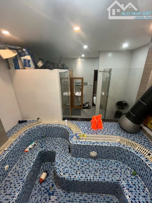 NHÀ 7 TẦNG - GẦN LOTTE MART - P.TÂN HƯNG, QUẬN 7 - DT: 62m2 (4m x 16m) - CHỉ: 7,X Tỷ - 9