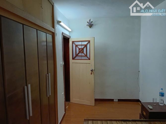 Cho thuê căn hộ phố Đại An, Hà Đông. 70m2, 2 ngủ. đủ đồ cơ bản. 10tr. - 9