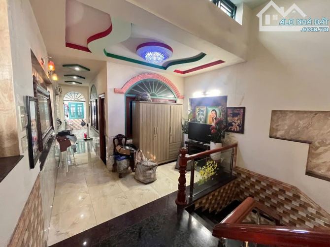 BÁN NHÀ MẶT TIỀN NGUYỄN ẢNH THỦ,3 TẦNG,115M2, GIÁ 15,5 TỶ - 9