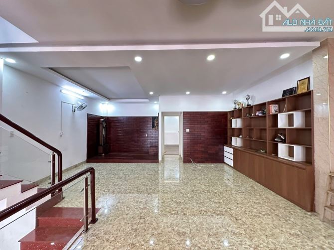Mặt tiền kinh doanh Xô Viết Nghệ Tĩnh - Khu phố cũ - 6,5x20-9tỷ - 9