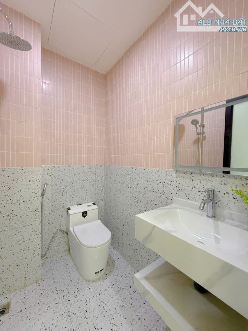 📌📌📌LÀM VIỆC TRỰC TIẾP GIÁ TỐT !!! Bán nhà đẹp 3 tầng Kiệt 356 Hoàng Diệu - 9