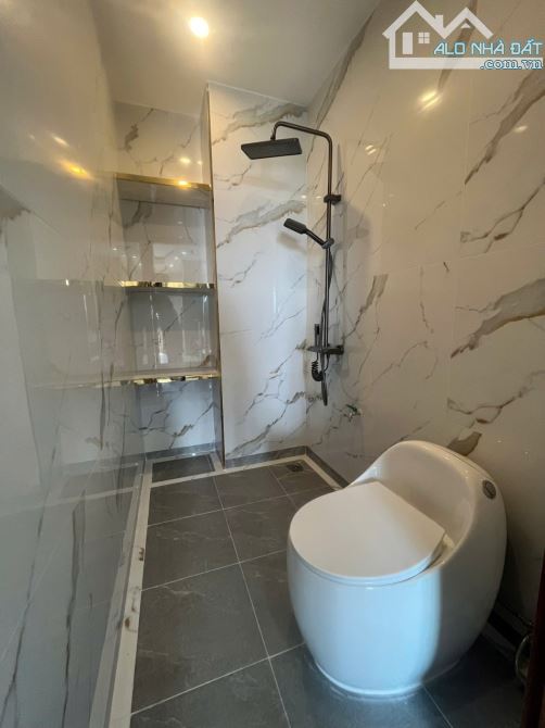 BÁN NHÀ NGÔ GIA TỰ – LONG BIÊN - 44M2 x 7 TẦNG – GIÁ 13 TỶ - 9