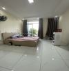 Gấp bán nhà Thủ Đức, 4 tầng, giá 8.8 tỷ, dt 72m2, gần Tô Ngọc Vân.