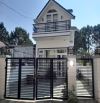 cho thuê villa phường 8 đà lạt view đẹp 12 triệu/tháng sân đậu ô tô 7 chỗ
