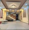 Bán Nhà Đẹp, Hẻm 6m Phạm Văn Hai, 133m2, 3 Tầng, 5.5 x 23, Chỉ 18 Tỷ Nhỉnh, Tân Bình