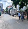 Chính chủ bán gấp mảnh đất 50m, MT và hậu 5m đường thông ô tô 7 chỗ tại Việt Hưng
