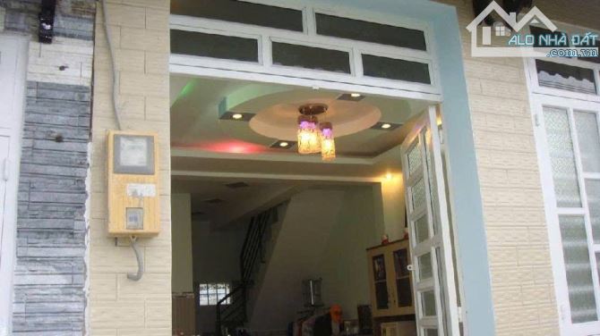 Nhà 2 tầng đường TX33 phường THẠNH XUÂN Q12.dt 64 (8mx8m) hẻm ô tô 💵 3,xtỷ .DÒNG TIỀN 8TR