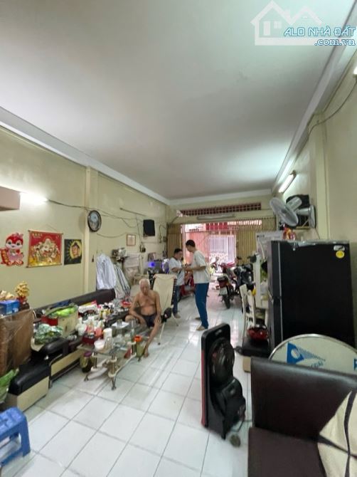 NHÀ TÂN PHÚ,TÔ HIỆU,NGAY ĐẦM SEN,GIÁP Q11,ĐƯỜNG XE HƠI,50M2,2 TẦNG,CHỈ 5.5 TỶ