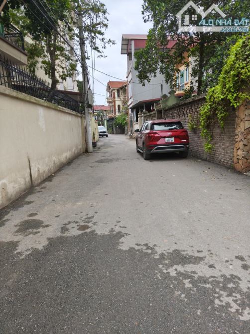 HOT! Đất 99m² Ỷ Lan, tặng nhà cấp 4, giá 5 tỷ