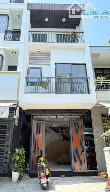 Hạ 200tr, Bán Nhanh Nhà 3 Tầng Mới Đẹp, TĐC VCN Phước Hải