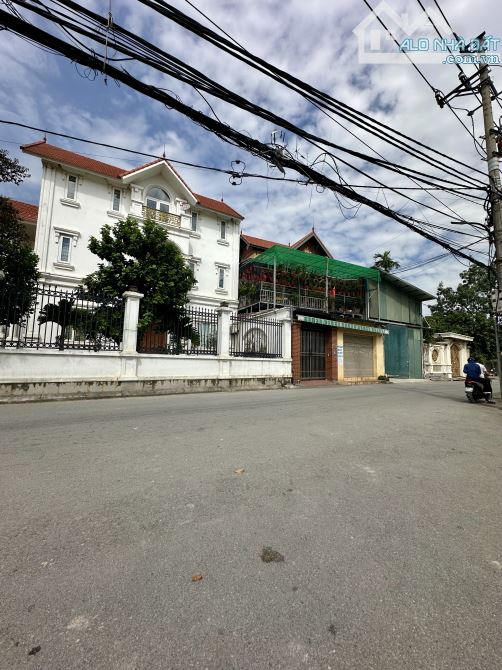 🚗Ô TÔ VÀO TẬN ĐẤT - VÀI BƯỚC CHÂN RA ĐẾN CHỤC CHÍNH - VỊ TRÍ CỰC ĐẸP NẰM NGAY GIỮA CẦU