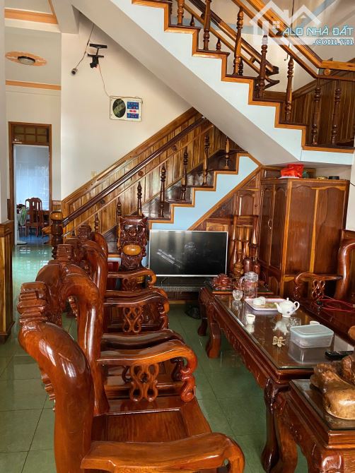 🌈🌟Nhà 1 Mê Và Dãy Trọ Mặt Tiền PHÙNG HƯNG - EaTam (9.8x53m👉10.8 tỷ)