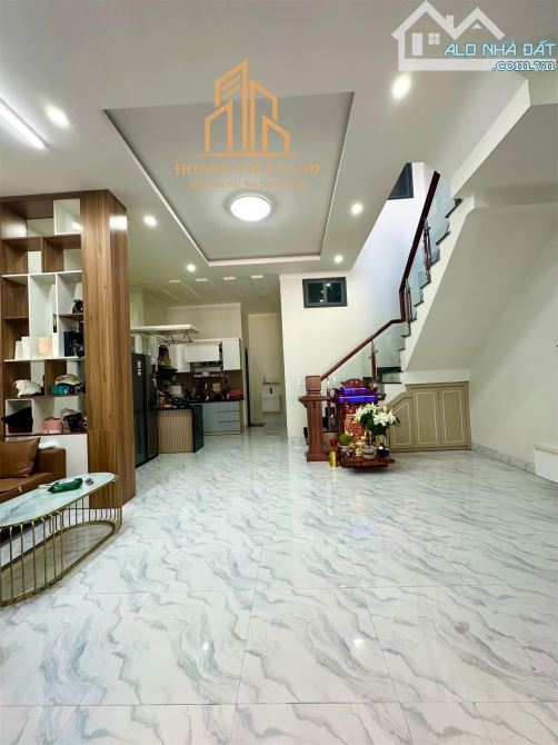 🔥 NHÀ 1 TRỆT 1 LẦU HẺM  CẤP 1  LÊ DUẨN 🔥