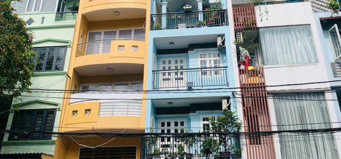 HẺM OTO SÁT BÊN - 3 TẦNG – 40m2 - KHU VIP 3/2 Q.10 – SỔ CHÍNH CHỦ – TỪ 8T