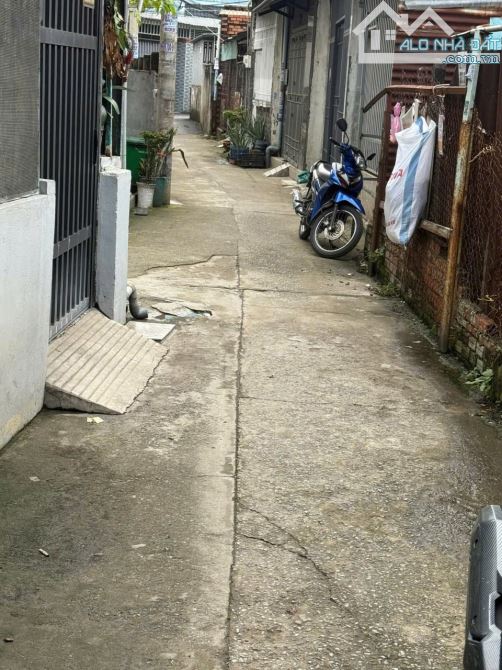 Nhà sổ hồng riêng chỉ 2 tỷ xíu 4mx14m gần chợ thới tứ đặng thúc vịnh hóc môn