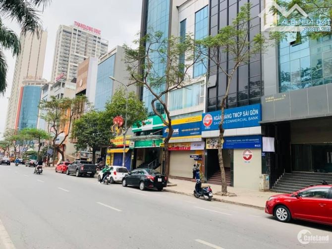 NÀNG THƠ TRÊN PHỐ - BÁN MẶT PHỐ TRẦN HƯNG ĐẠO - 200M2 - MT 15M
