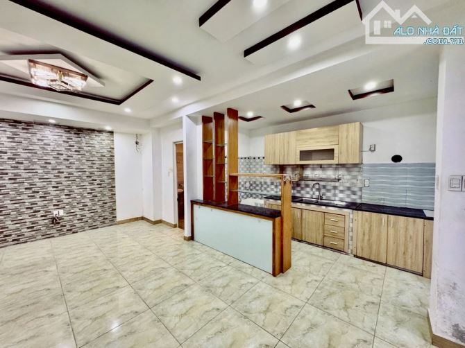 NHÀ 2 TẦNG TRUNG TÂM HẢI CHÂU – 50 M2, MT 6M – CẠNH NGUYỄN VĂN LINH, CẦU RỒNG - 4,5 TỶ