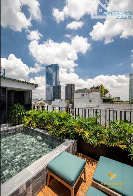 KHÁCH SẠN 95 PHÒNG- MẶT TIỀN BẾN THÀNH- DT: 400M2- NGANG 15M- GIÁ: 2,1 TỶ/TH