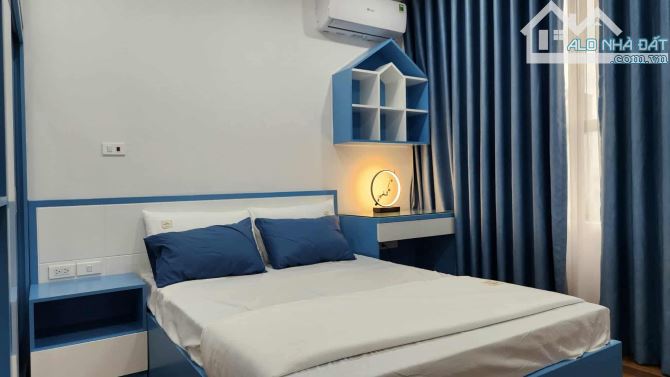 Bán nhà Cổ Nhuế, 5 tầng, MT 4m, lô góc, mặt ngõ 4m, ô tô đô, nhà đẹp ở ngay