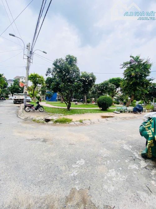 LÔ GÓC, 4 TẦNG, BÔNG SAO PHƯỜNG 5 QUẬN 8, HXH NHÀ MỚI NỘI THẤT ĐẸP. NHỈNH 8 TỶ.