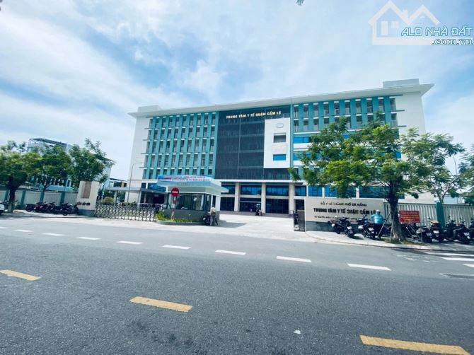 BÁN ĐẤT TẶNG NHÀ C4 – MẶT TIỀN NGUYỄN NHÀN