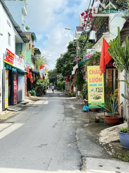 Bán nhà cấp 4 gác lửng gần chợ ở bình tân giá 4,150 tỷ