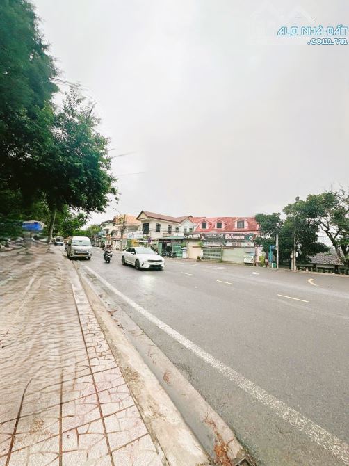 BÁN LÔ ĐẤT MAI HẮC ĐẾ, TRUNG TÂM P6 ĐÀ LẠT -Diện tích:162,88m - Toàn bộ thổ cư. (2 sổ riên