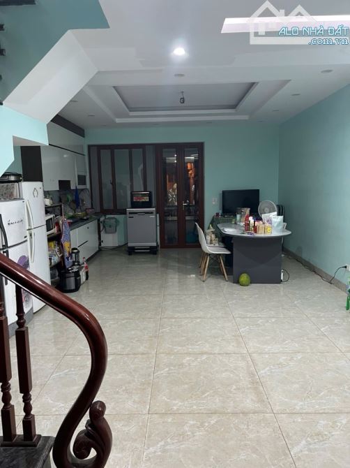 Siêu Hiếm  Quang Tiến  71m nhỉnh 12 tỷ kinh doanh ô tô