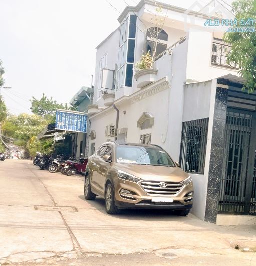 MẶT TIỀN đường 12m – Ngay Tân Kỳ Tân Quý – 4x20m – Căn góc – HXH hông 8m – 4.x tỷ
