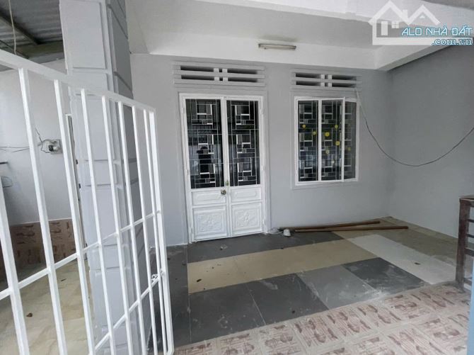 Bán Nhanh Nhà C4 gác lững Hải Châu Gần 80m Chỉ 5.9 tỷ.