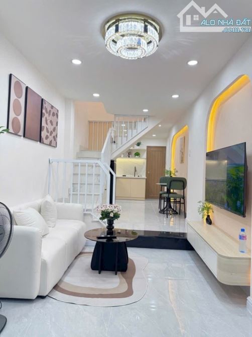 BÁN NHANH NHÀ ĐẸP TRẦN CAO VÂN CHỈ HƠN 2 TỶ